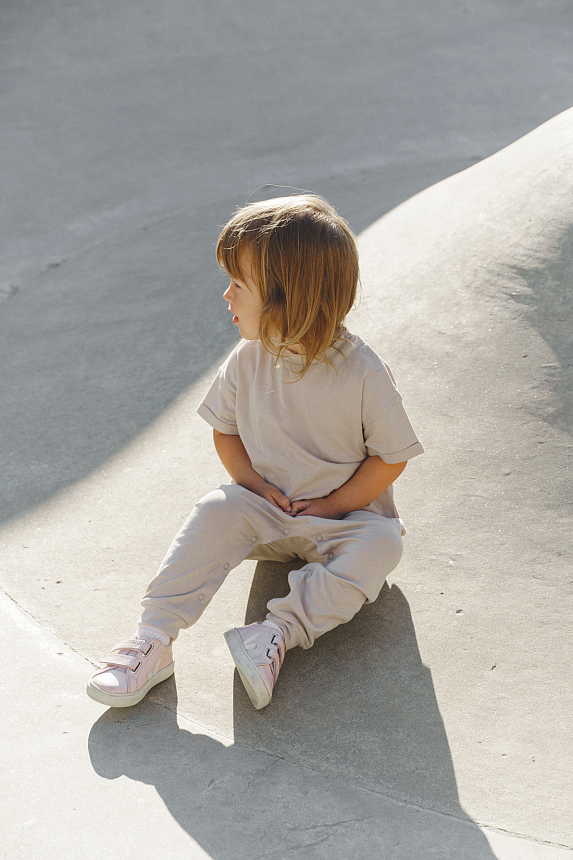 Комбинезон с коротким рукавом jersey кешью